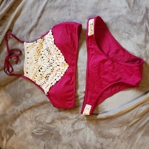 Halter bikini